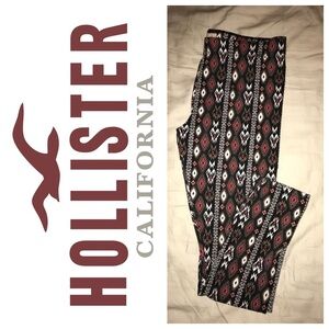 NWOT Hollister leggings Size Large.